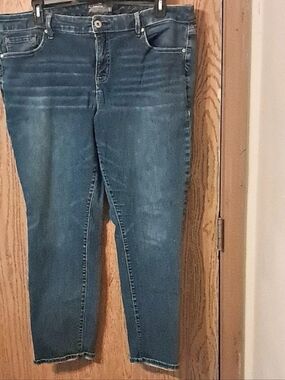 Torrid Boyfriend Straight Jeans Blue Jeans Waist 20R
